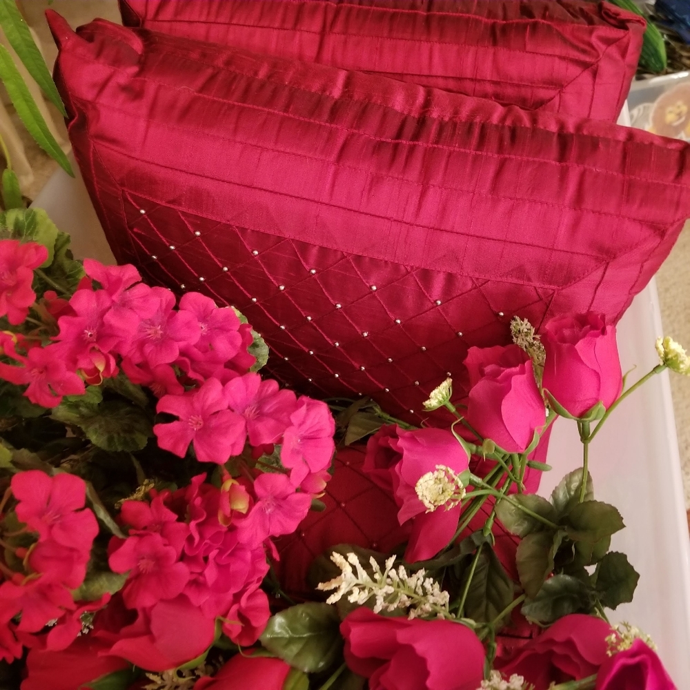 Faux Red Floral Roses